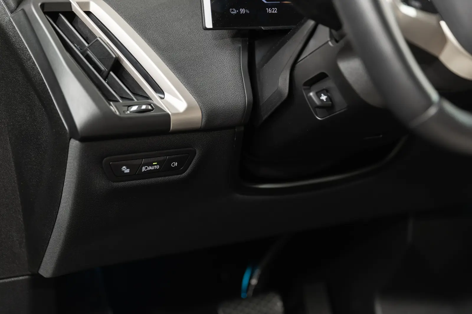 BMW iX xDrive50e