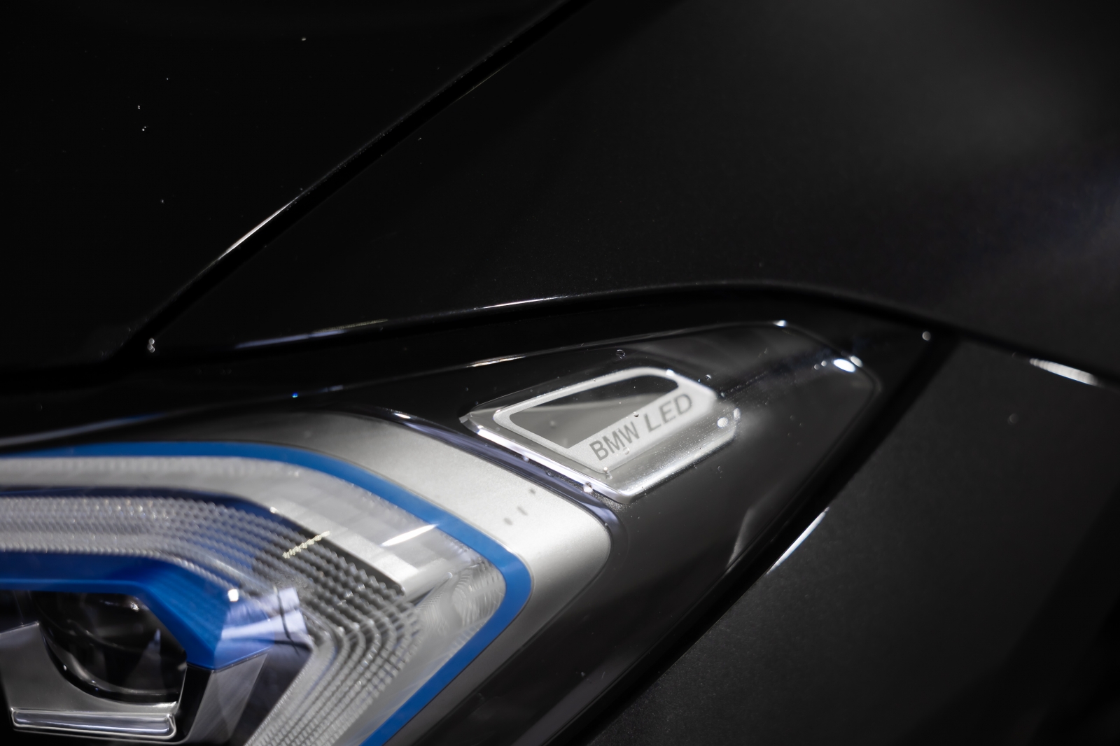 BMW 320 i