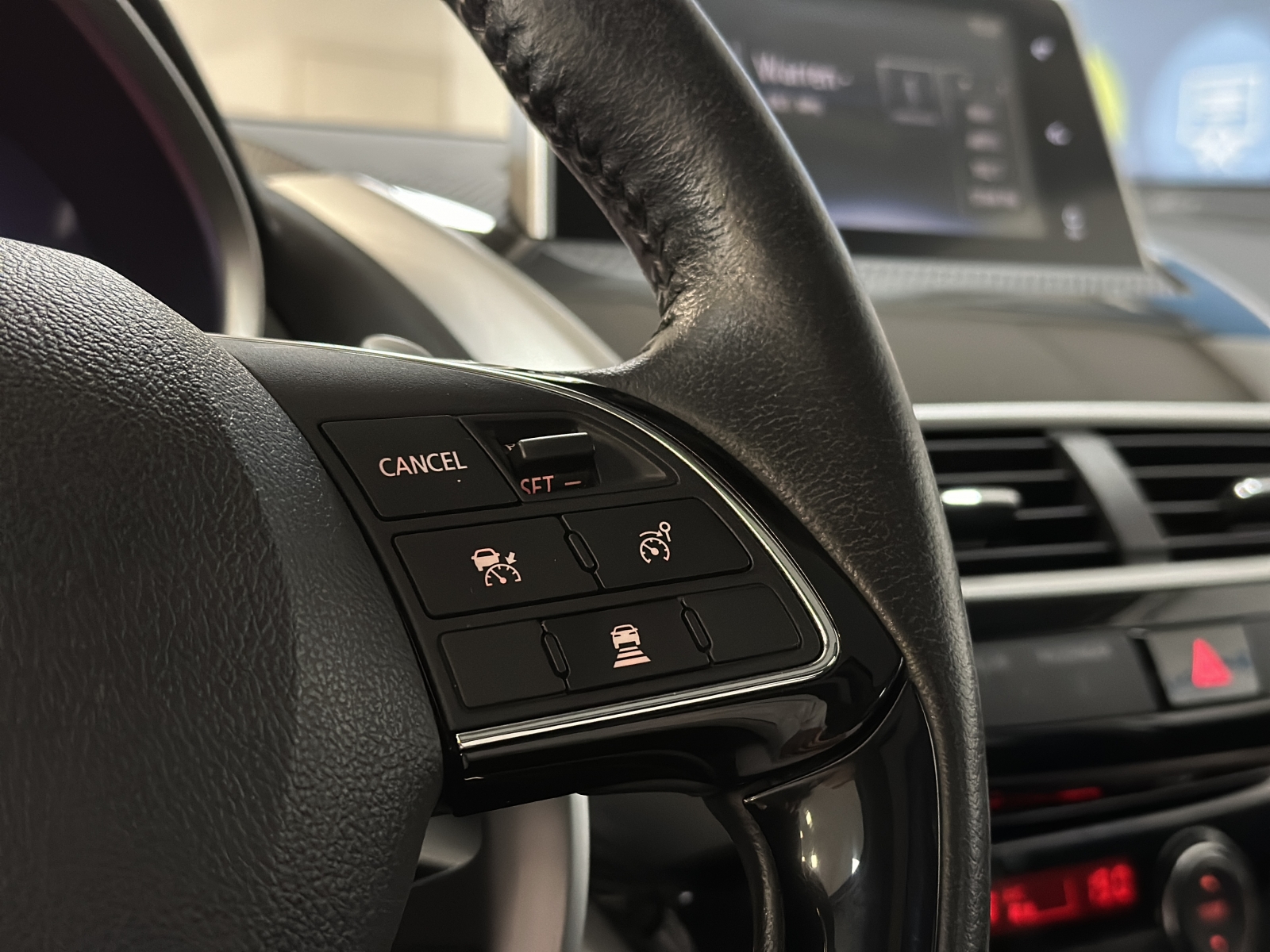 Mitsubishi Eclipse Cross Instyle