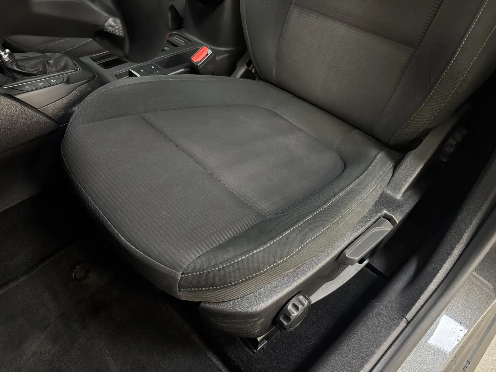 0c78fe80d158cadbb2e712b80810c9666a22d9555a7dd.jpg