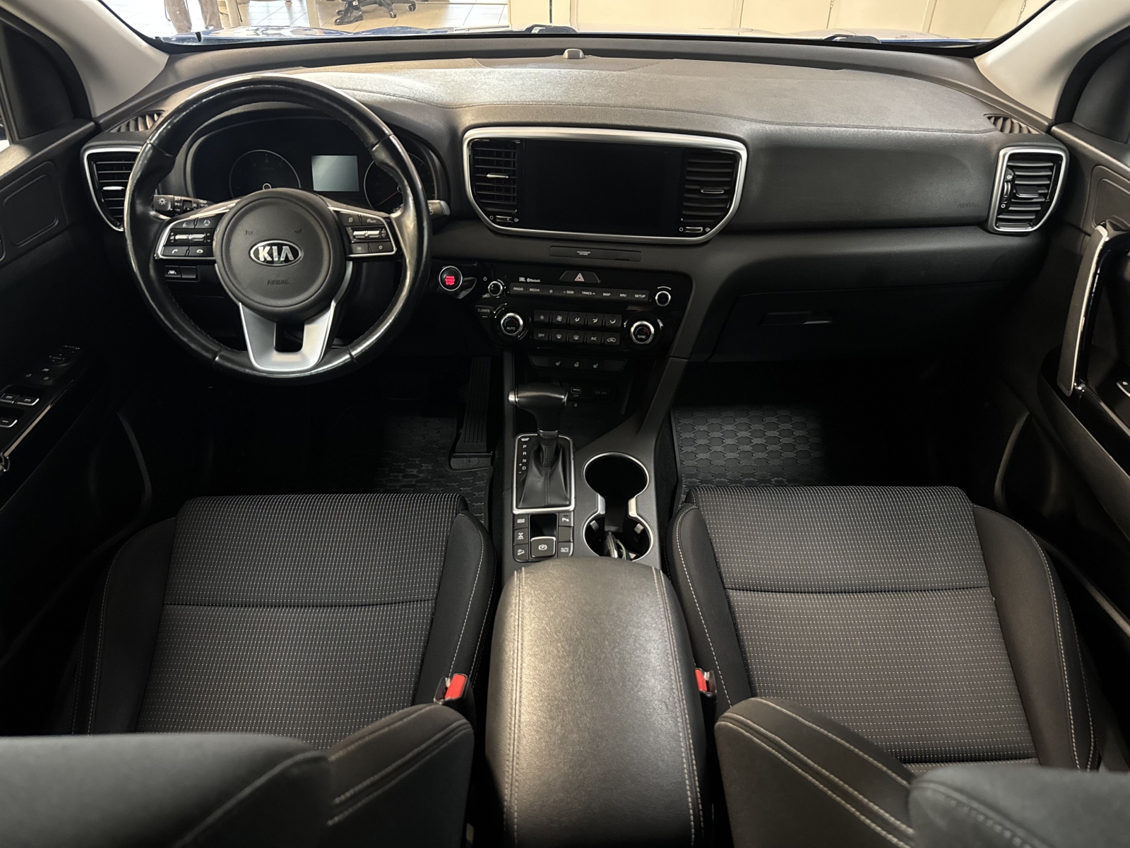 Kia Sportage  AWD