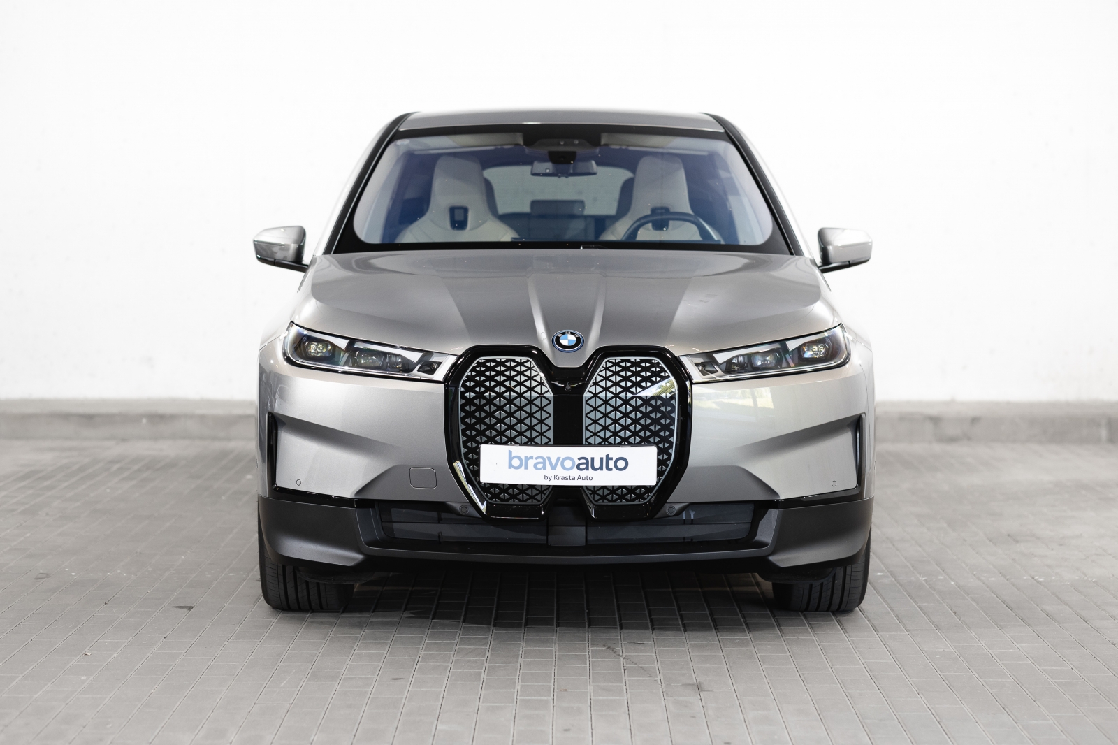 BMW iX xDrive50e