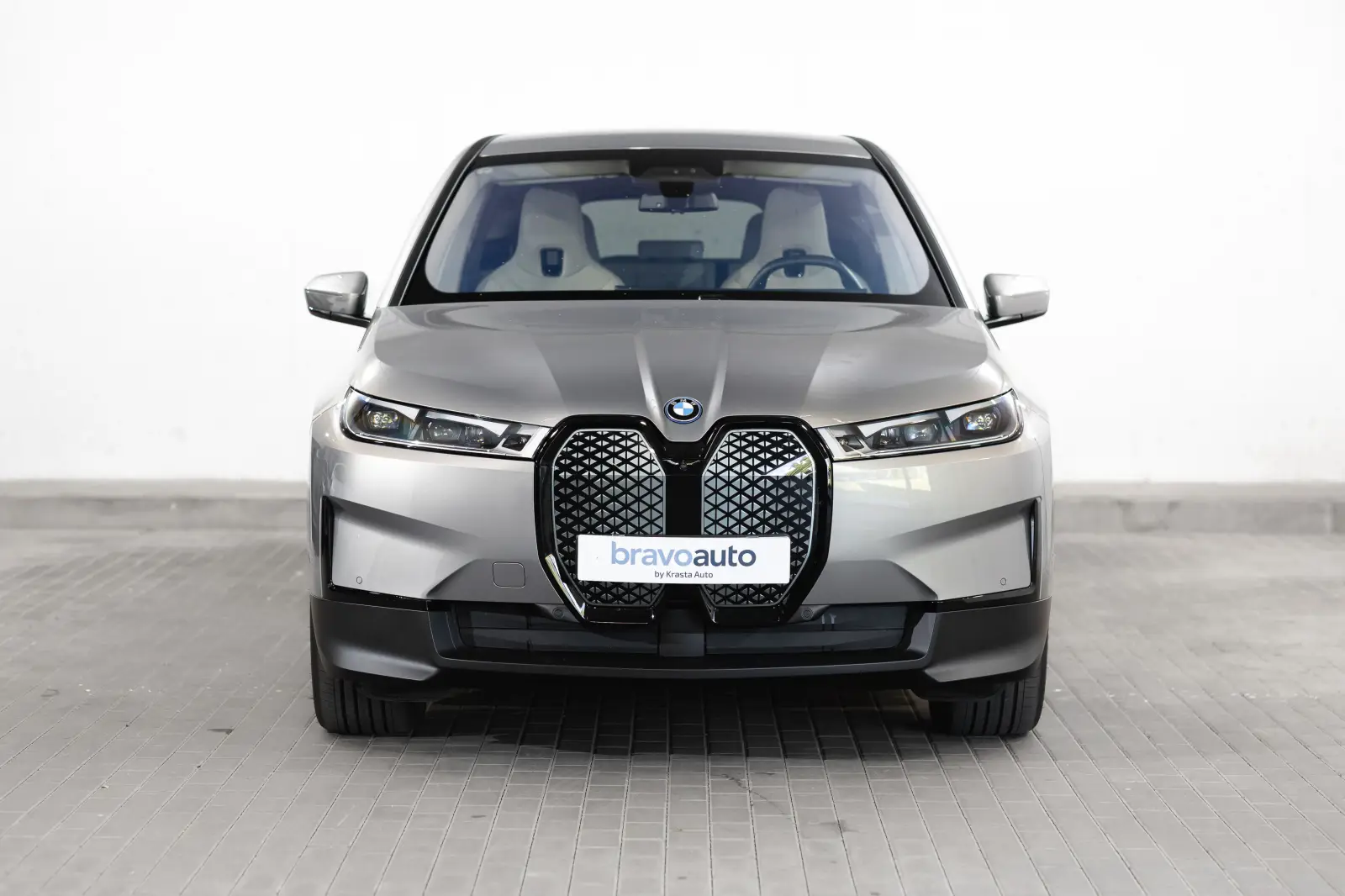 BMW iX xDrive50e
