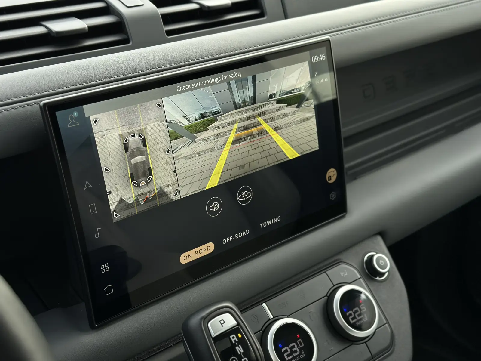 Land Rover Defender DEFENDER 90 D250 X-DYNAMIC HSE