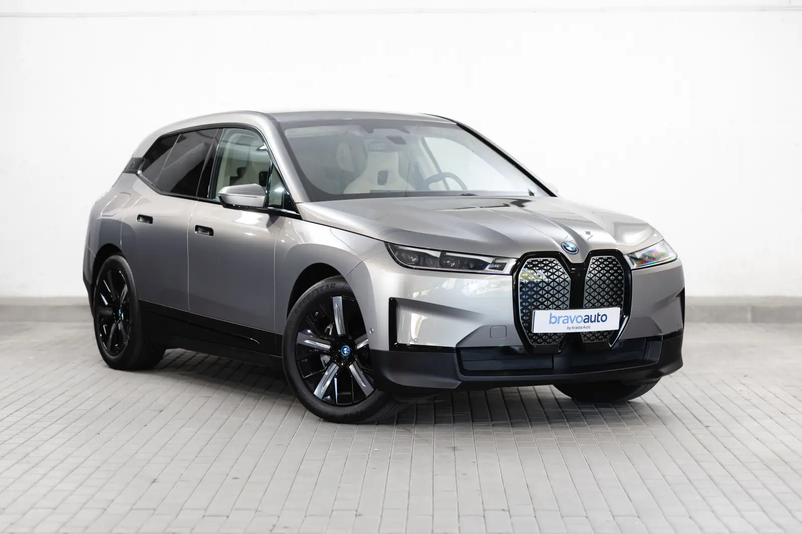 BMW iX xDrive50e