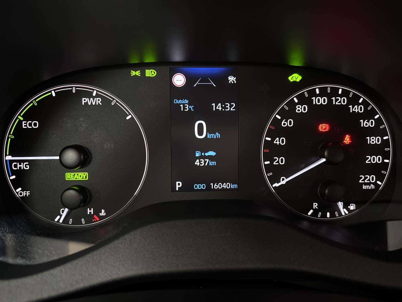 Mazda 2 Hybrid Centre-Line