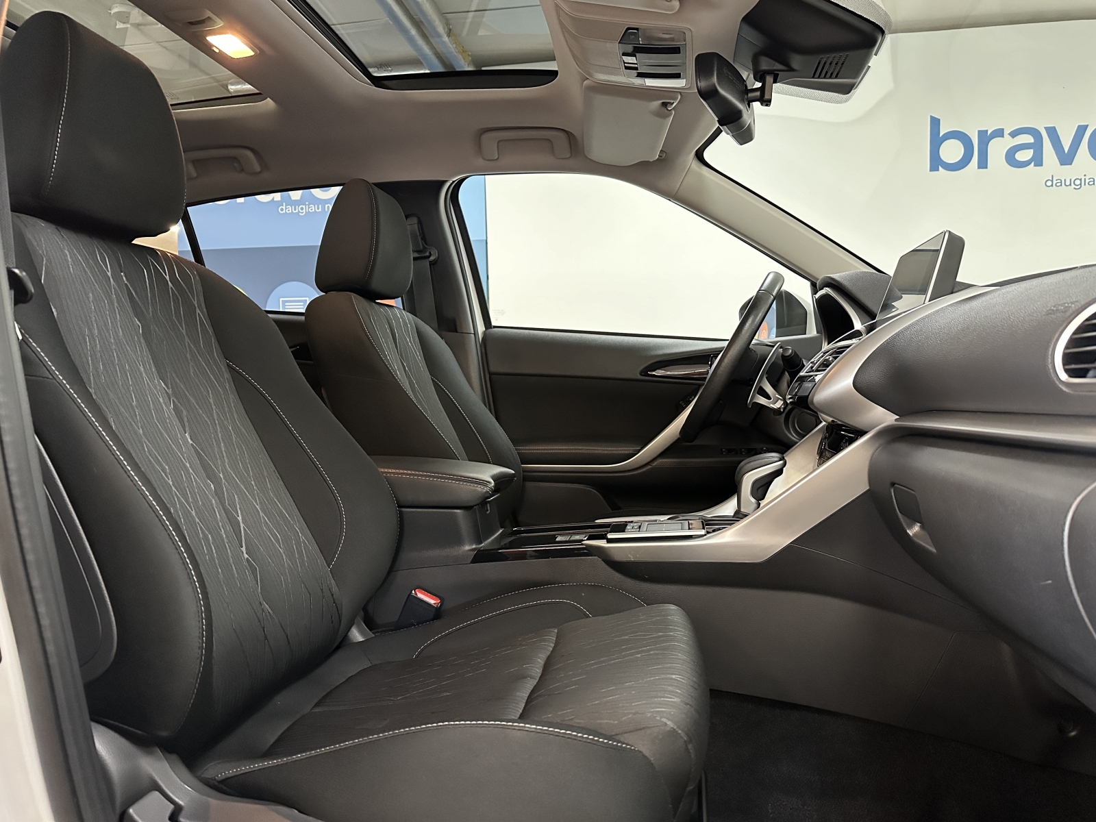Mitsubishi Eclipse Cross Instyle