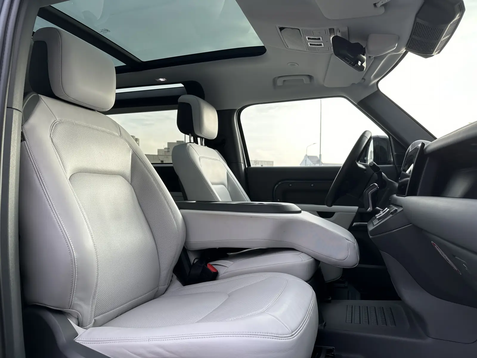 Land Rover Defender DEFENDER 90 D250 X-DYNAMIC HSE