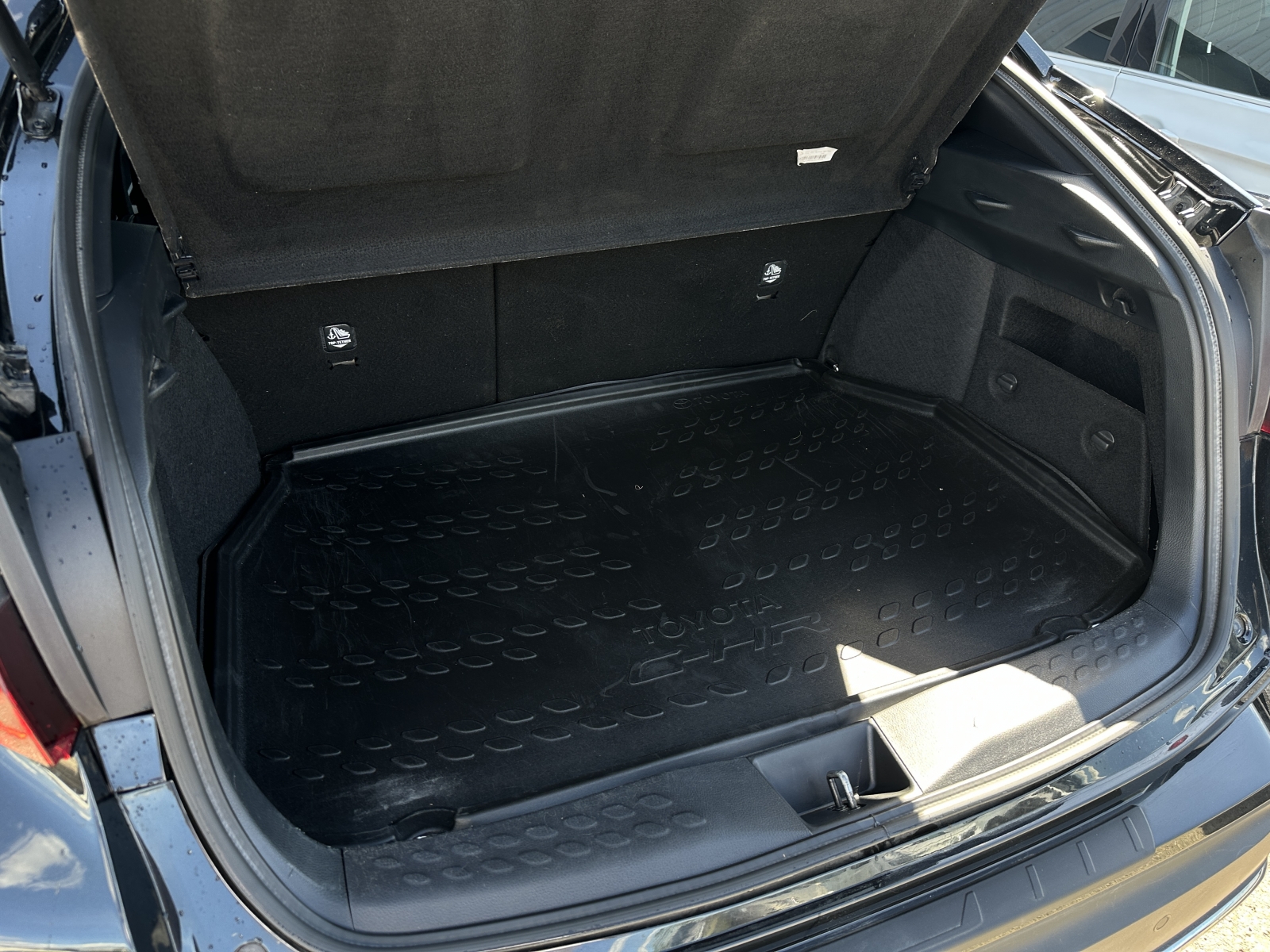 Toyota C-HR Hybrid