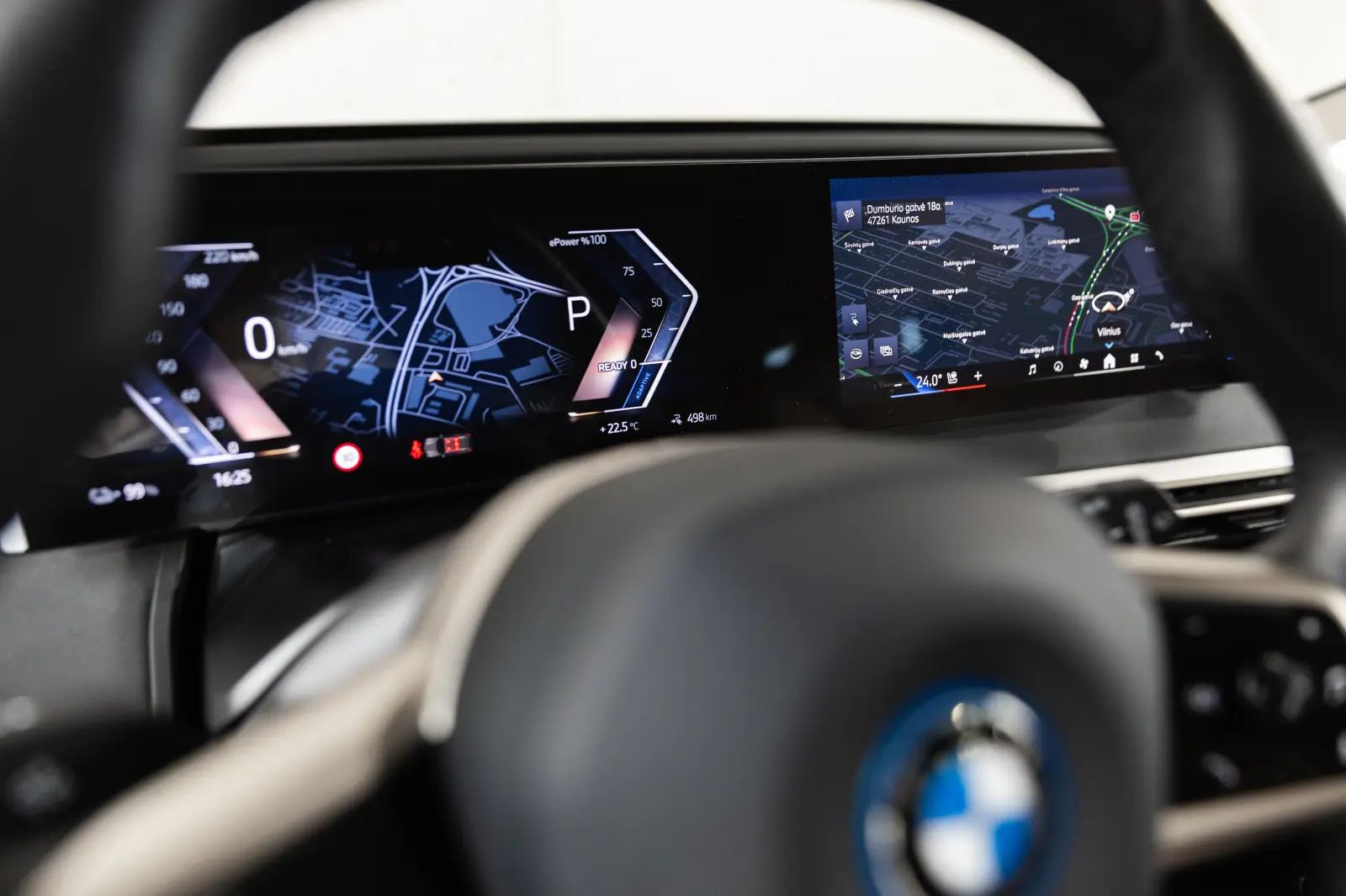BMW iX xDrive50e