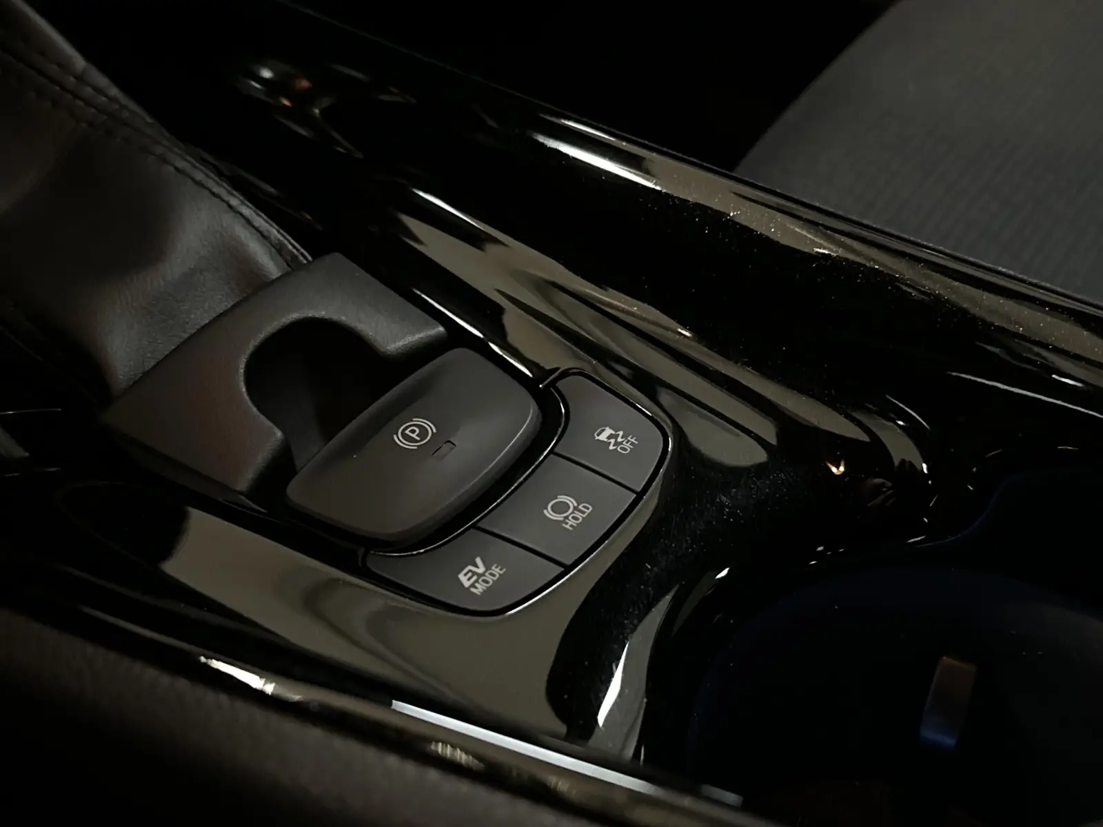 Toyota C-HR Hybrid Style