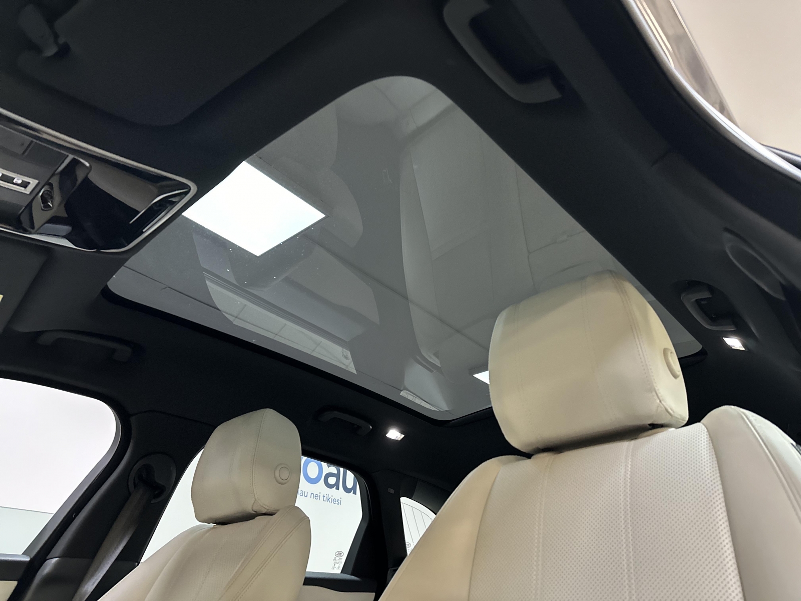 Land Rover Range Rover Velar R-Dynamic S