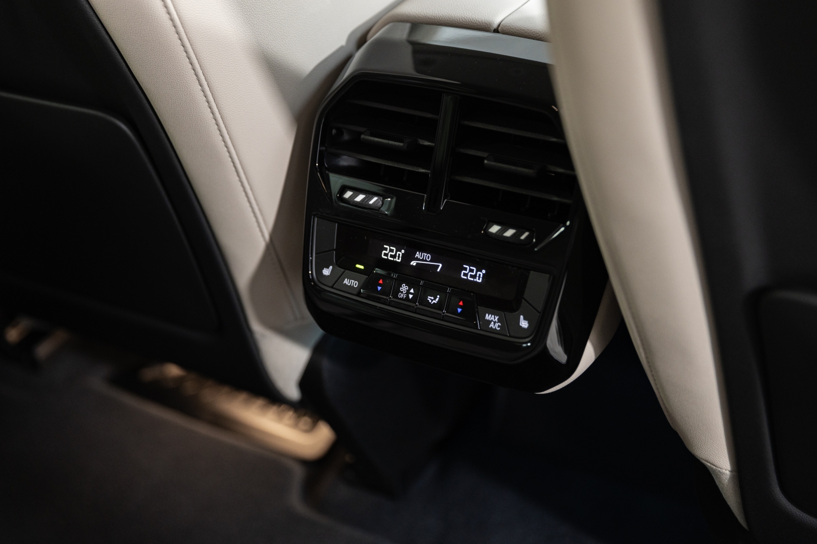 BMW iX xDrive50e