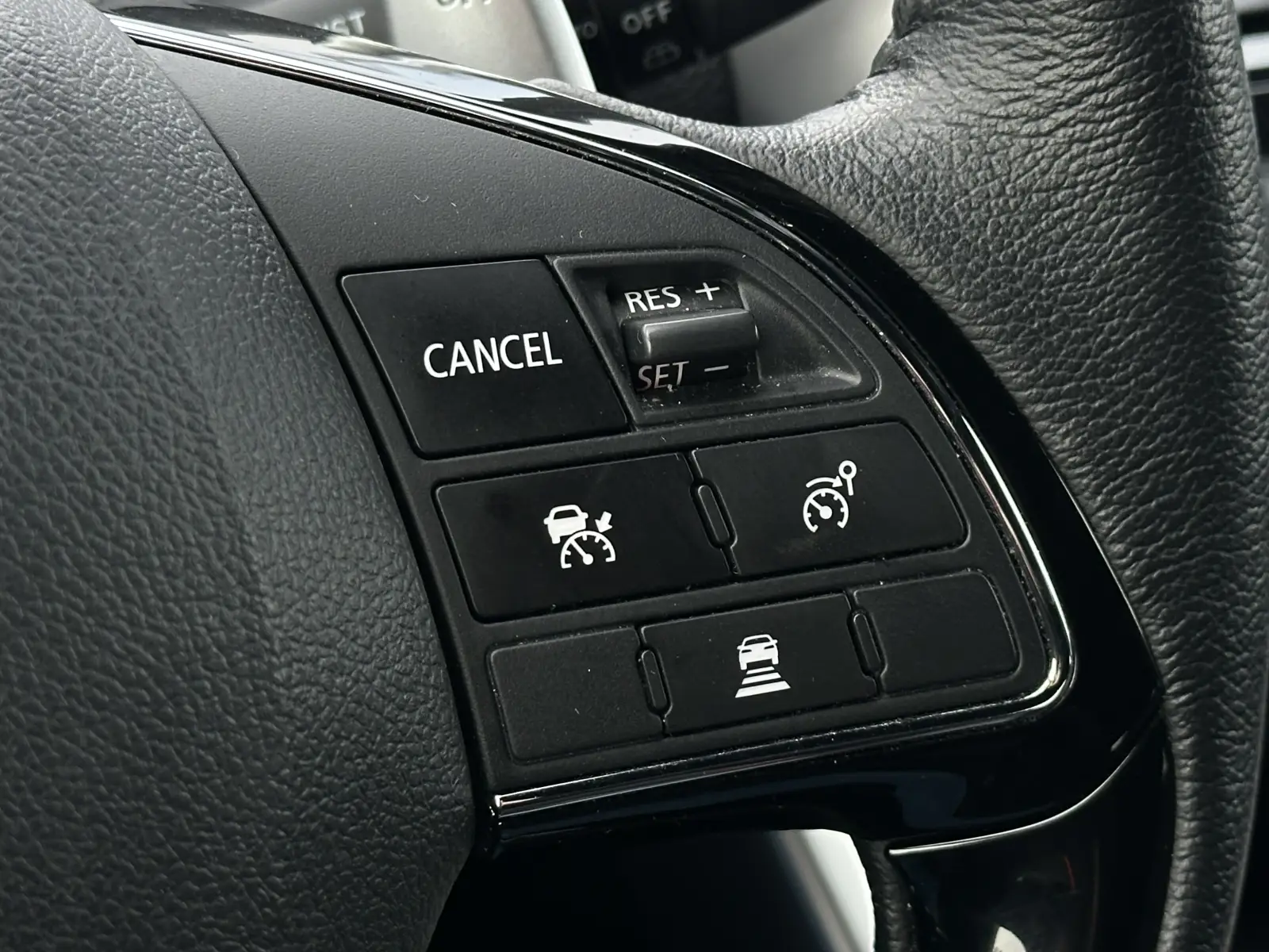 Mitsubishi Eclipse Cross PHEV AWD