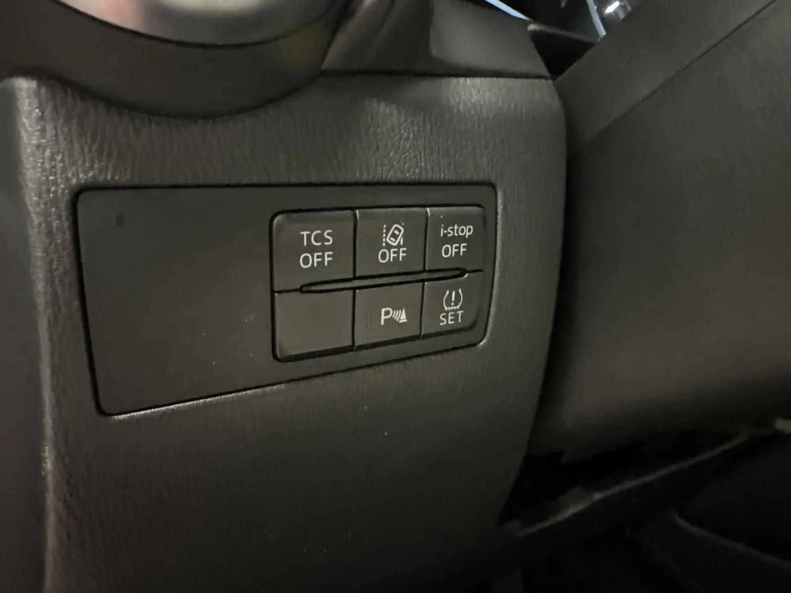 3c6961cb47d74b775dfe9d1b533717c56aab998cf2c9d.jpg
