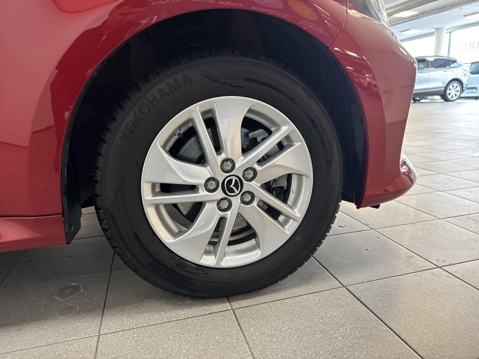 Mazda 2 Hybrid Centre-Line