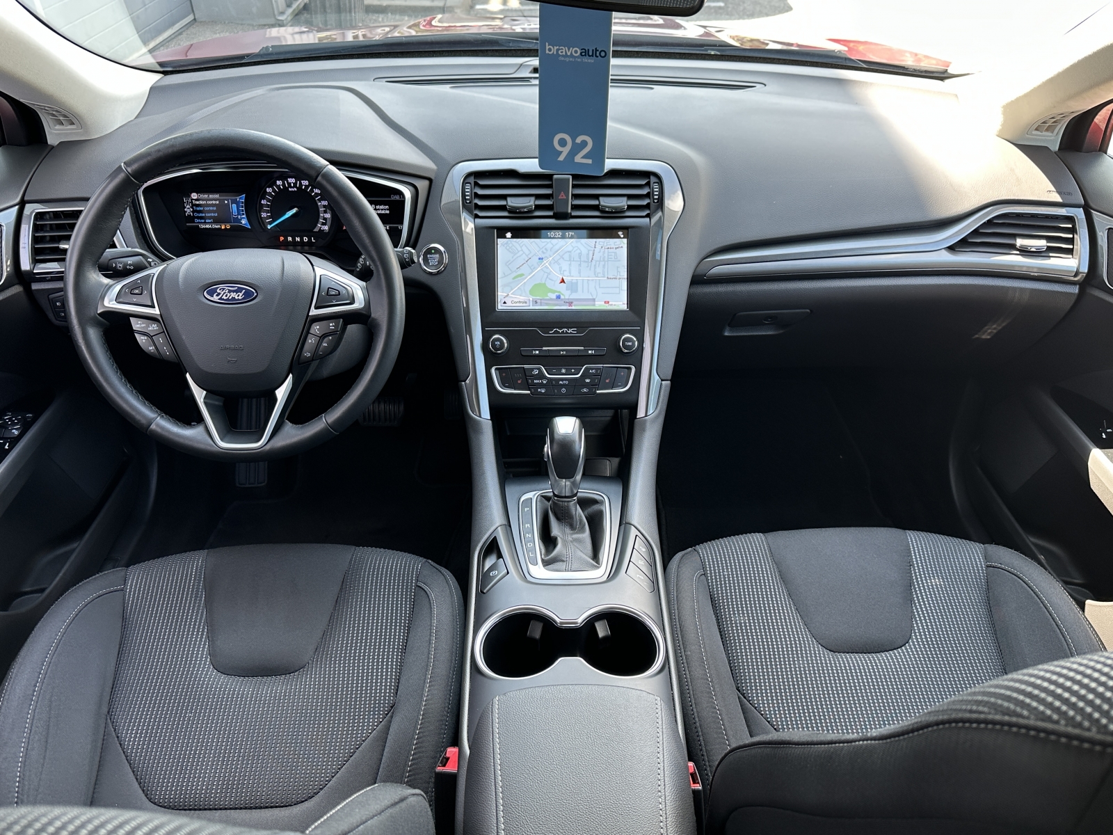 Ford Mondeo Titanium Hybrid