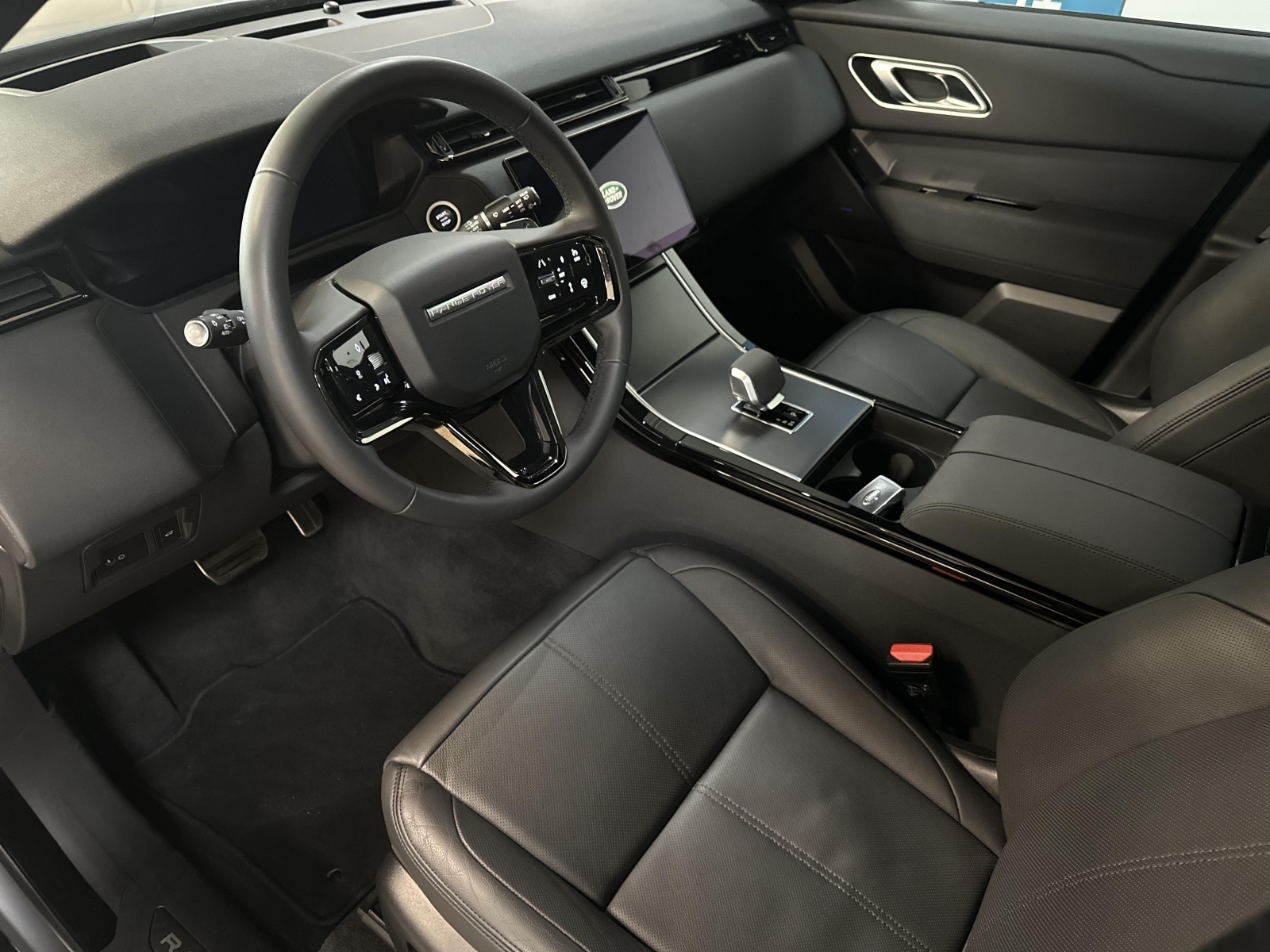 Land Rover Range Rover Velar D200 Dynamic SE