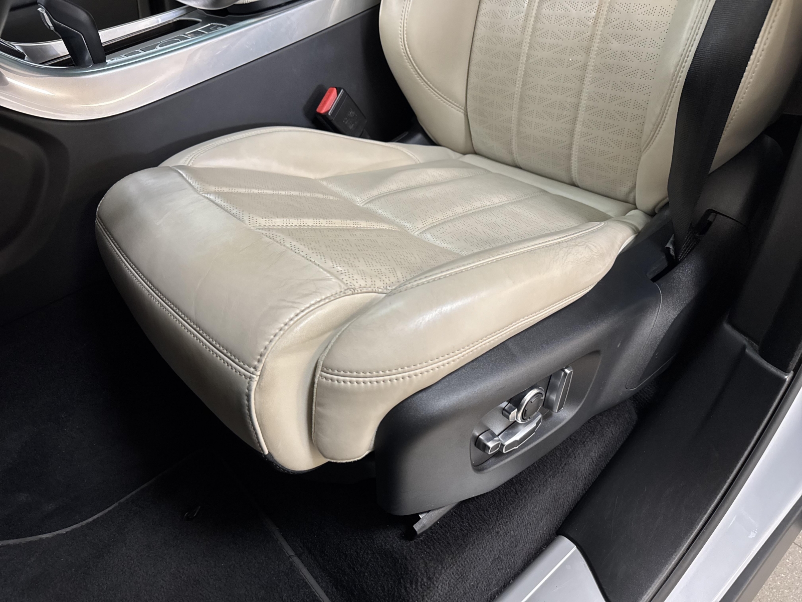 Land Rover Range Rover Sport P400e HSE Dynamic