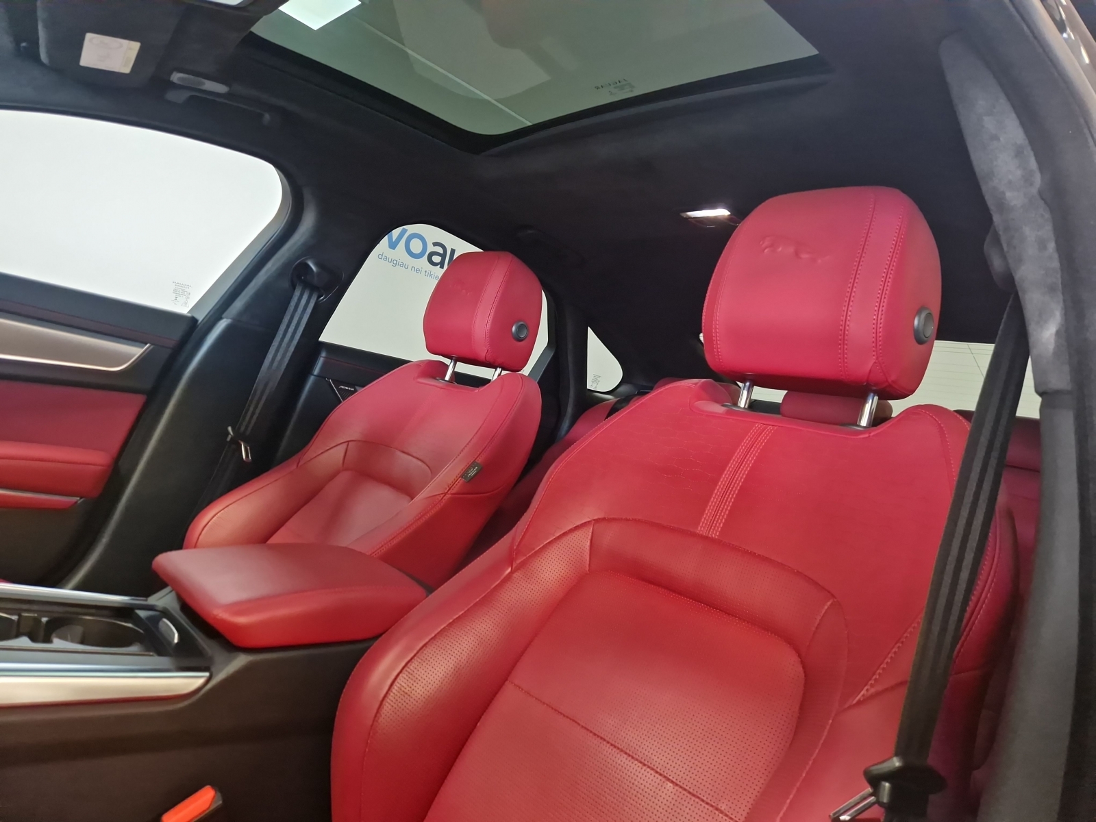 Jaguar XF AWD P300 SPORT